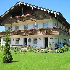 Apartament Schwaigerhof, Grassau (Bavaria)